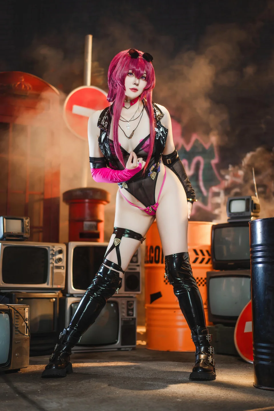 Natsuko_夏夏子_No_081_崩坏·星穹铁道_卡芙卡_朋克同人_60P_895MB tg@simisebaisi 【丝足阁】023.webp